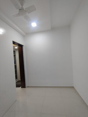 Room in 1 BHK Apartment at Dosti Desire Joy, Brahmand – for Sale