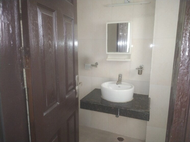 Bathroom, paramount-floraville 2 Bedroom 1240 Sq.Ft. Apartment In Sector 137 Noida 9149758