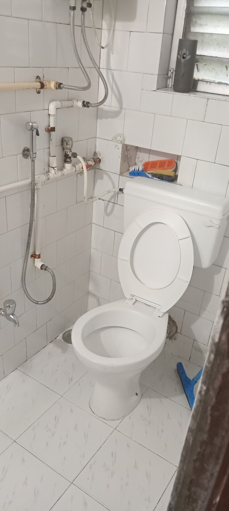 Bathroom, rajat-rekha-chs 2 Bedroom 730 Sq.Ft. Apartment In Andheri East Mumbai 9149752