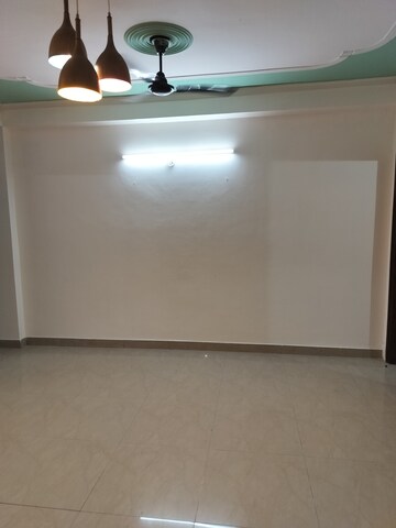 Room in 2 BHK Builder Floor at Neb Sarai – for Rent
