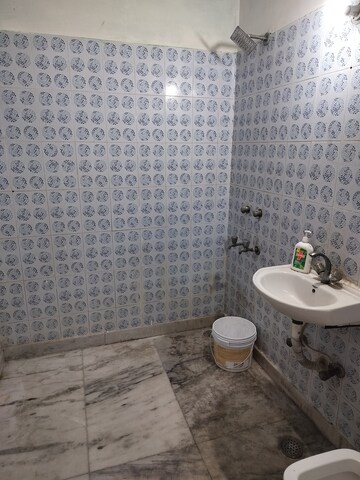 Bathroom in 2 BHK Builder Floor at Neb Sarai – for Rent