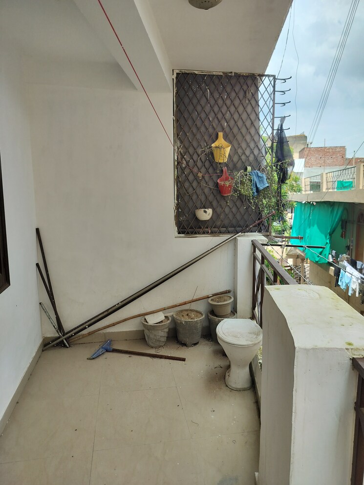 Balcony, neb sarai 2 Bedroom 2700 Sq.Ft. Builder Floor In Neb Sarai Delhi 9149794