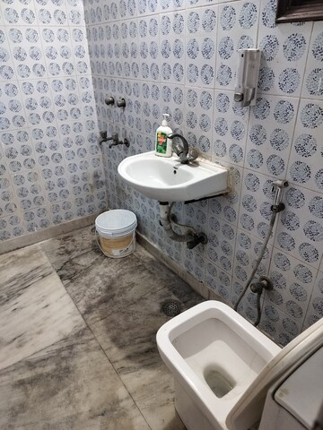 Bathroom in 2 BHK Builder Floor at Neb Sarai – for Rent