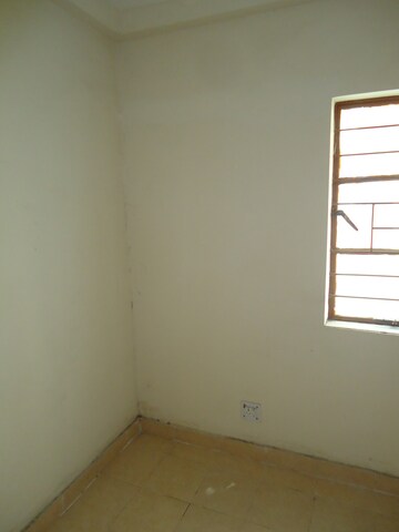 Room in 1 BHK Apartment at Manokamna Apartments Rohini, Rohini Sector 34 – for Sale
