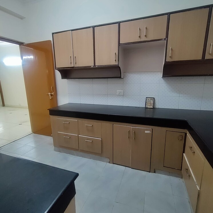 Kitchen, unitech-south-city-ii 3 Bedroom 1753 Sq.Ft. Builder Floor In Sector 50 Gurgaon 9149768