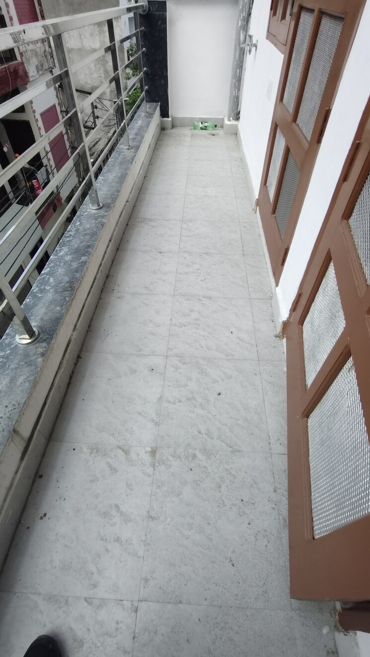 Balcony, palam vihar extension 3 Bedroom 1500 Sq.Ft. Builder Floor In Palam Vihar Extension Gurgaon 9149781