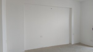 Room in 3 BHK Apartment at Tulip Yellow, Sector 69 – for Sale