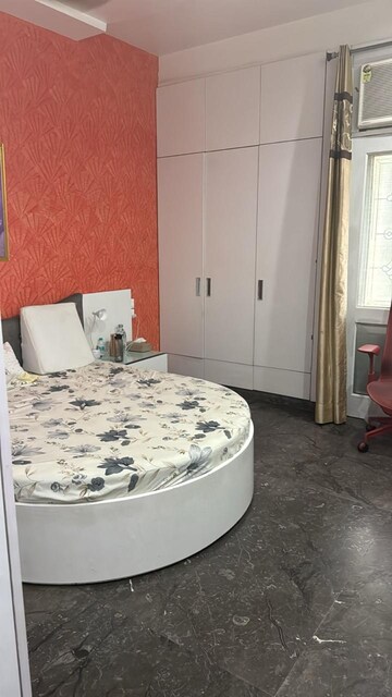 Bathroom in 3 BHK Builder Floor at Green Park Extension – for Rent