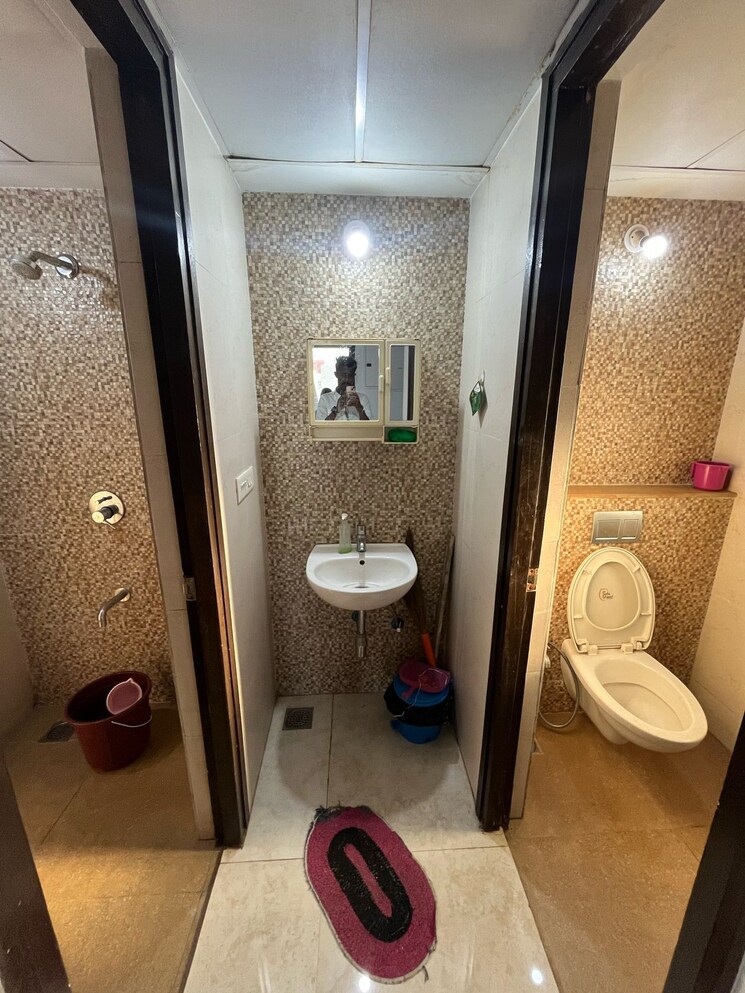 Bathroom, dombivli east 1 Bedroom 656 Sq.Ft. Apartment In Dombivli East Thane 9149878