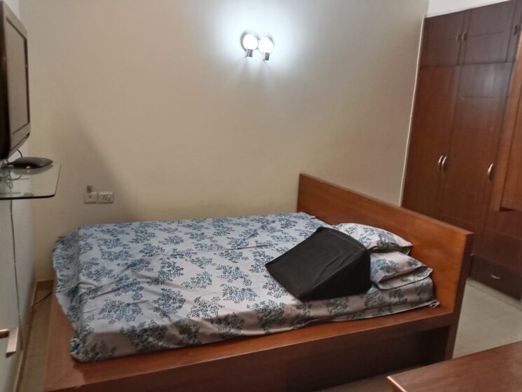 Bedroom, gail-cghs 3.5 Bedroom 2070 Sq.Ft. Apartment In Sector 56 Gurgaon 9149870