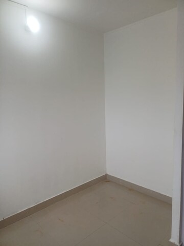 Room in 1 BHK Apartment at Jaldhara Sra Chs, Goregaon East – for Rent