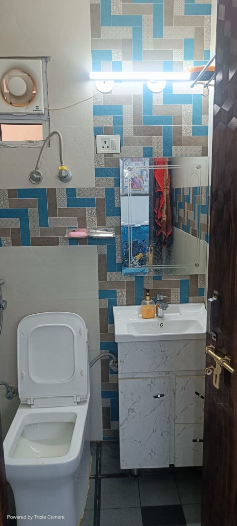 Bathroom, shree-vardhman-green-court 2 Bedroom 626 Sq.Ft. Apartment In Sector 90 Gurgaon 9149954