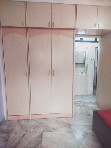 Room in 1 BHK Apartment at Bhawani Tower Andheri, Marol – for Rent