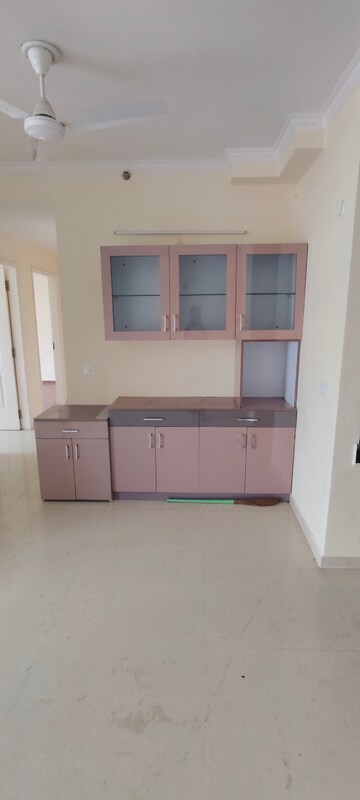 Bathroom in 3 BHK Apartment at Omaxe The Palace, Gomti Nagar – for Rent