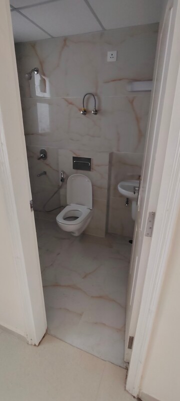 Bathroom in 3 BHK Apartment at Omaxe The Palace, Gomti Nagar – for Rent