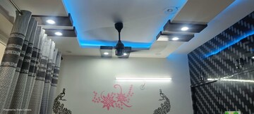 Furnished Amenities in 2 BHK Apartment at Shree Vardhman Green Court, Sector 90 – for Rent