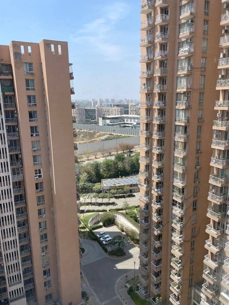 Exterior View, pioneer-park-phase-1 3 Bedroom 1670 Sq.Ft. Apartment In Sector 61 Gurgaon 9149993
