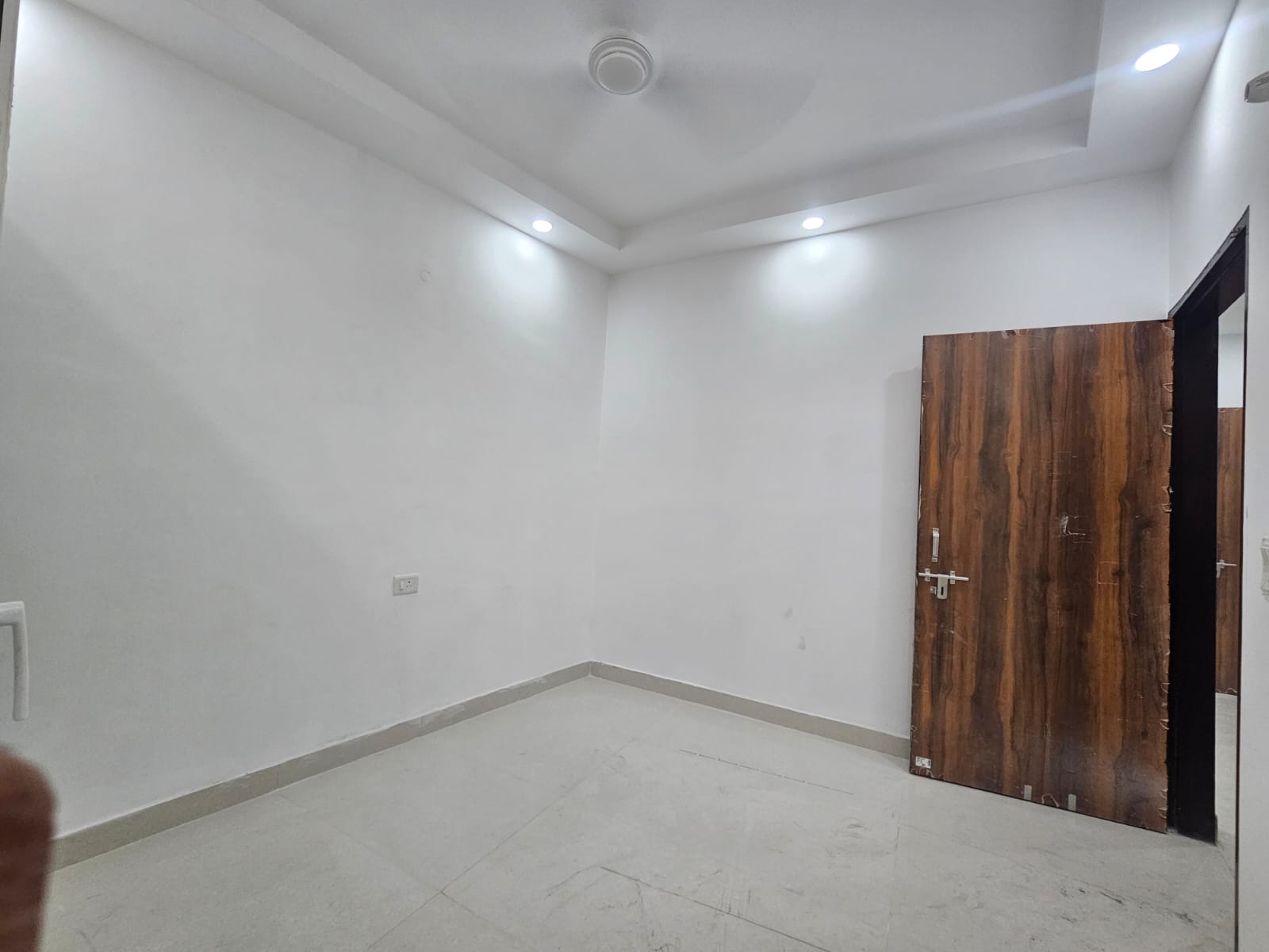 1 BHK Apartment For Rent in Saket