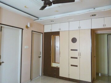 Furnished Amenities in 3 BHK Apartment at Navrangpura – for Rent