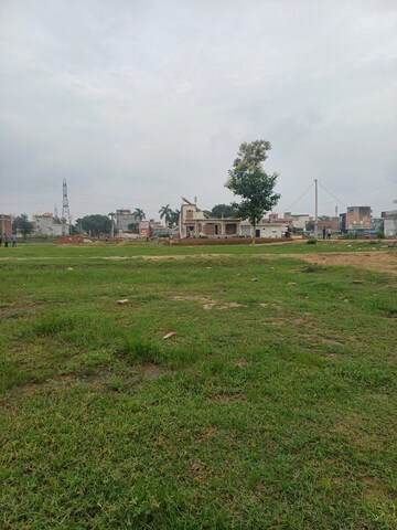  Plot – Garden View at Dheeraj Nagar - for Sale