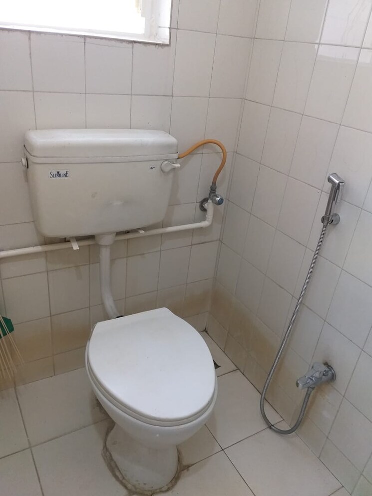 Bathroom, anubandh-apartment-dattavadi 2 Bedroom 1000 Sq.Ft. Apartment In Dattawadi Pune 9150087