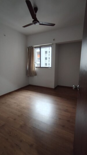 Room in 2 BHK Apartment at Lodha Downtown, Dombivli East – for Sale