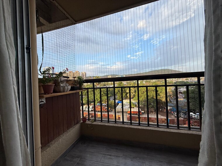 Balcony, satellite-tower 3 Bedroom 1750 Sq.Ft. Apartment In Goregaon East Mumbai 9150140