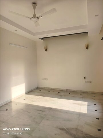 3 BHK Builder Floor For Rent in Green Park