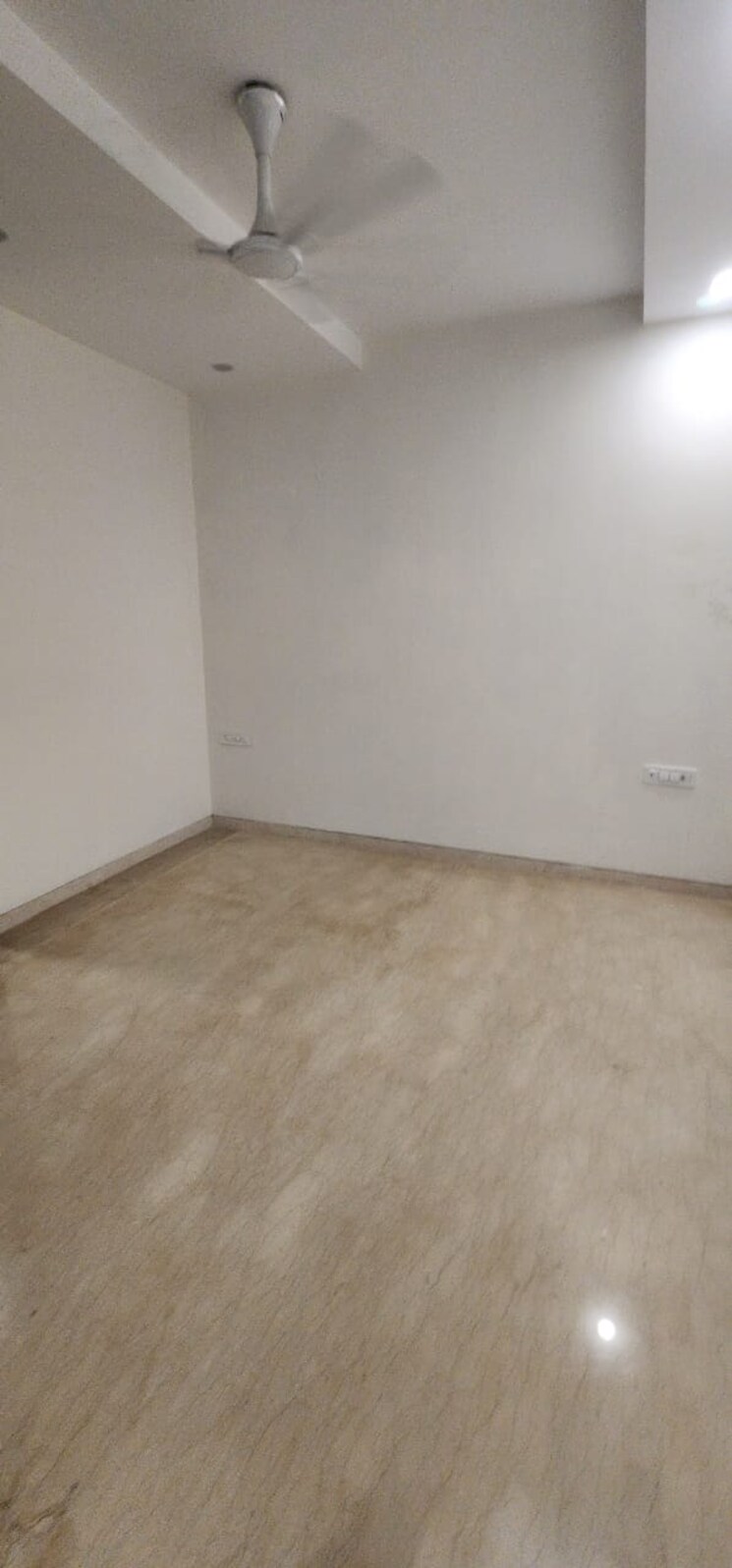 Room, shapoorji-pallonji-joyville-phase-2 3 Bedroom 1692 Sq.Ft. Apartment In Sector 102 Gurgaon 9150210