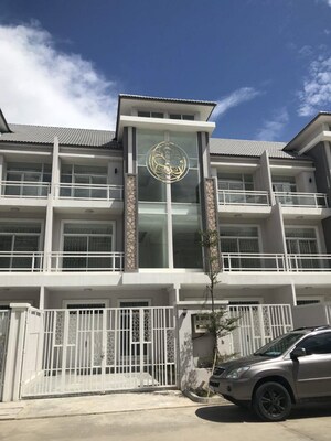 4 BHK Villa – Exterior View View at Sarjapur - for Sale