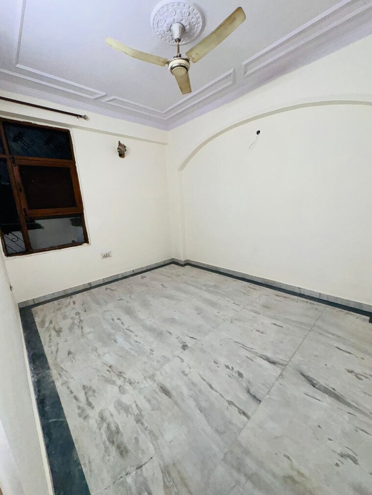 Bedroom, coral-apartments 3 Bedroom 1350 Sq.Ft. Apartment In Ramprastha Greens Ghaziabad 9150231