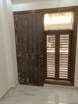 Building Lobby in 3 BHK Builder Floor at Sai Kunj New Palam  vihar, New Palam Vihar Phase 3 – for Sale