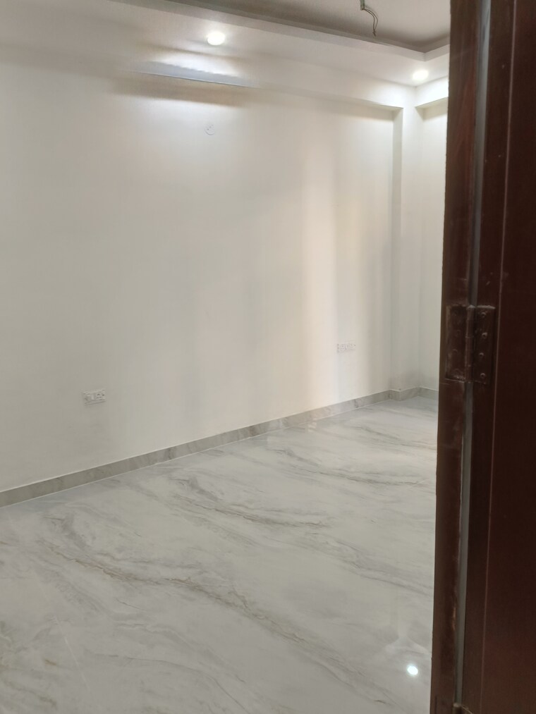 Room, sai-kunj-new-palam-vihar 3 Bedroom 915 Sq.Ft. Builder Floor In New Palam Vihar Phase 3 Gurgaon 9150238