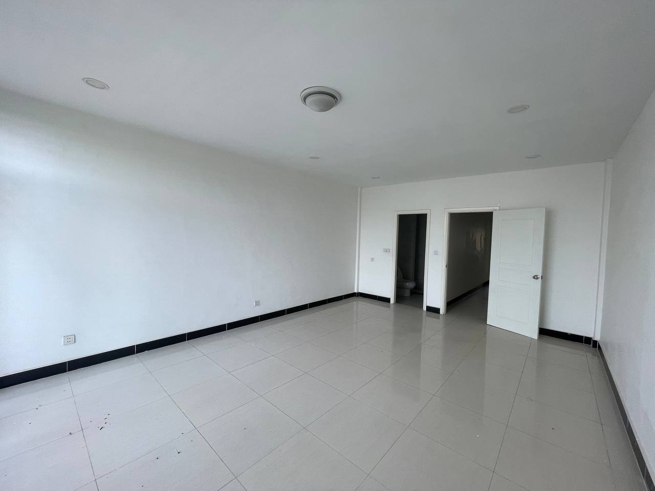 4 BHK + Pooja Room Villa For Sale in Own Your Dream Land  Prem