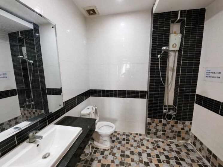 Bathroom, sarjapur 4 Bedroom 3050 Sq.Ft. Villa In Sarjapur Bangalore 9150290