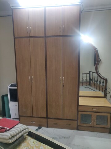 Furnished Amenities in 2 BHK Builder Floor at Lajpat Nagar Iii – for Rent