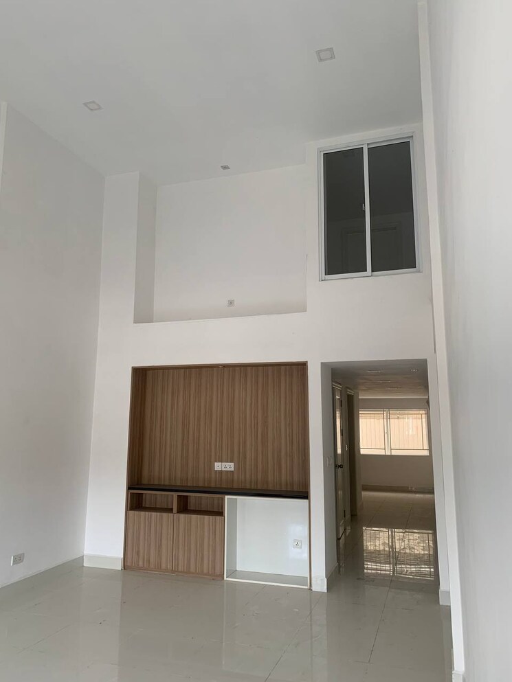 Room, sarjapur 4 Bedroom 3050 Sq.Ft. Villa In Sarjapur Bangalore 9150284