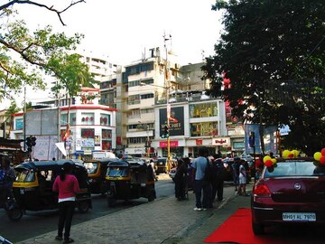  Showroom – Exterior View View at Videocon Matrix, Bandra West - for Rent