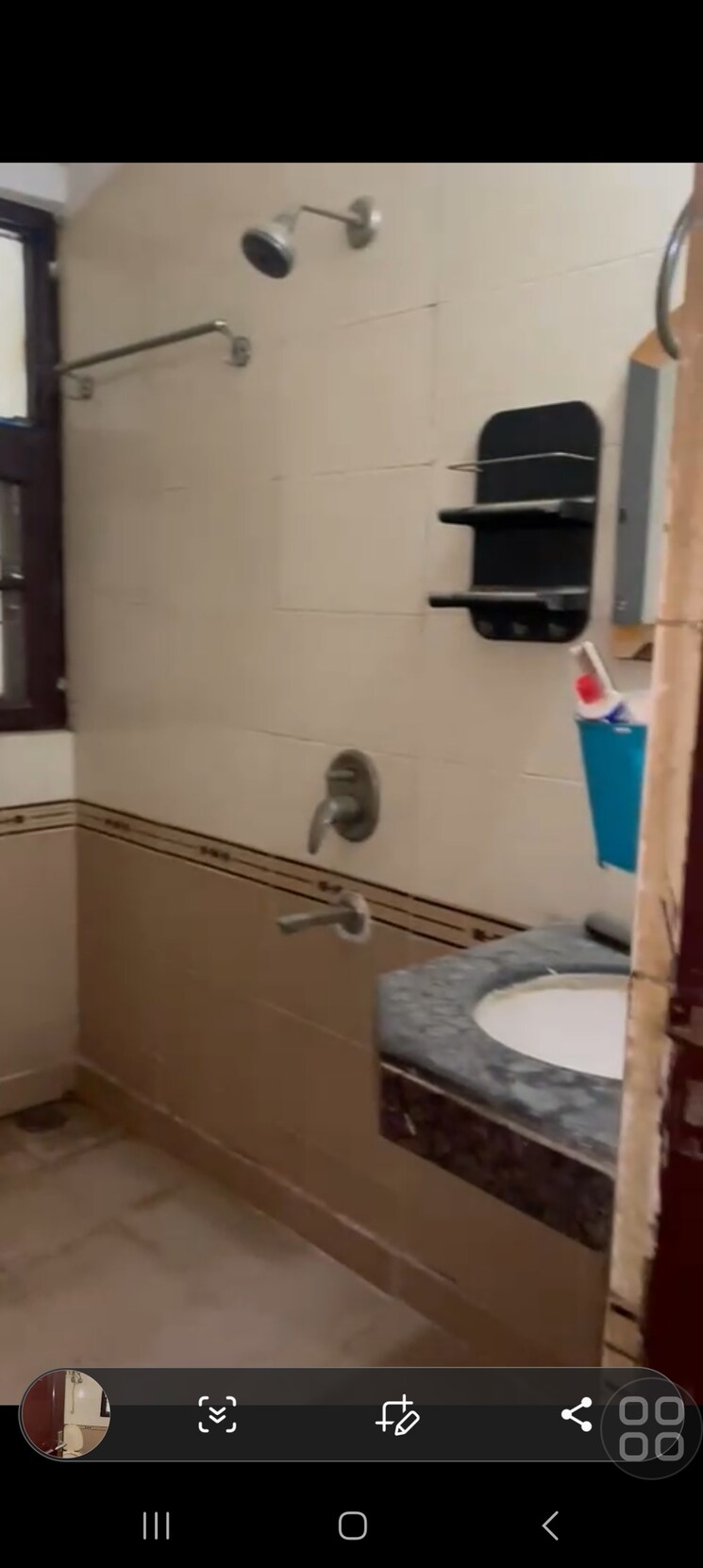 Bathroom, rajhans-premier-apartment 3 Bedroom 1450 Sq.Ft. Apartment In Indrapuram Ghaziabad 9150322