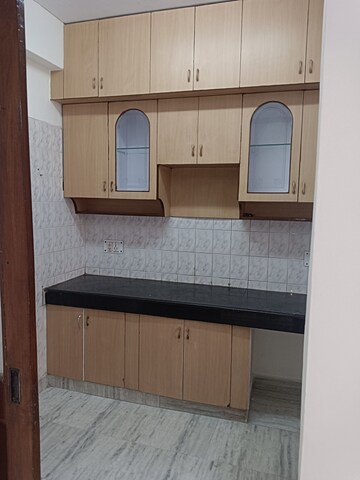 Kitchen in 3.5 BHK Apartment at Shakti Kunj Apartment, Sector 62 – for Rent