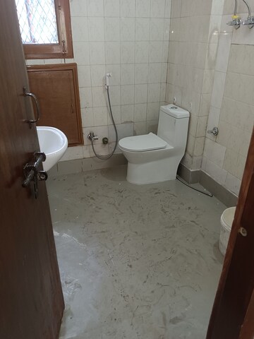 Bathroom in 3.5 BHK Apartment at Shakti Kunj Apartment, Sector 62 – for Rent