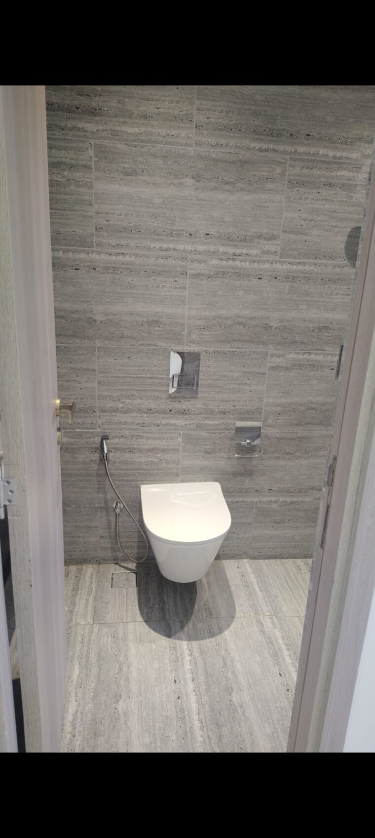 Bathroom, ssd-96-tagore 3 Bedroom 1117 Sq.Ft. Apartment In Santacruz West Mumbai 9150338