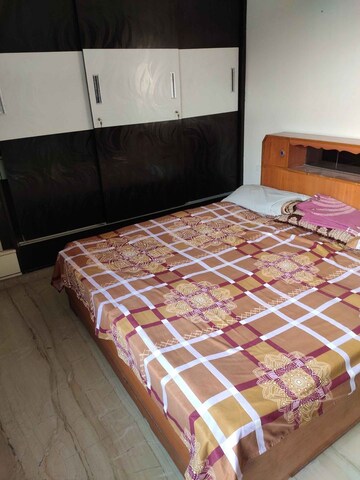 Furnished Amenities in 2 BHK Builder Floor at Subhash Nagar – for Rent