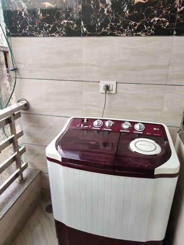 Balcony in 2 BHK Builder Floor at Subhash Nagar – for Rent