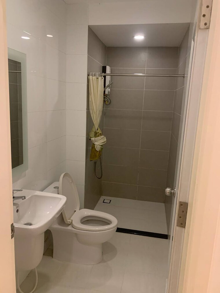 Bathroom, sarjapur 4 Bedroom 3050 Sq.Ft. Villa In Sarjapur Bangalore 9150410