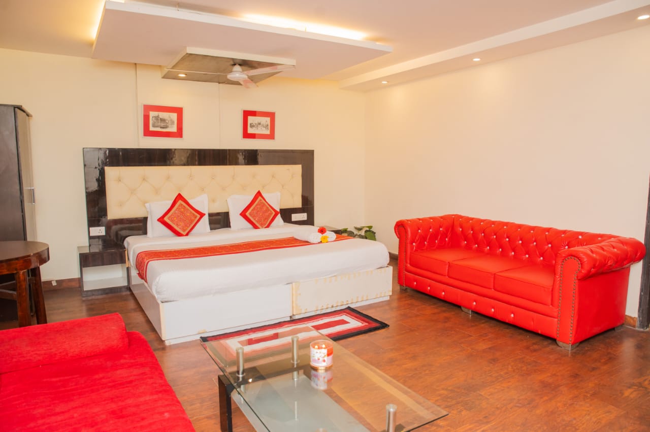 2 BHK Builder Floor For Rent in Greater Kailash 2