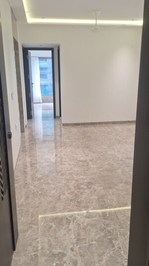 2 BHK Apartment For Sale in Samyakth Bliss, Khar West