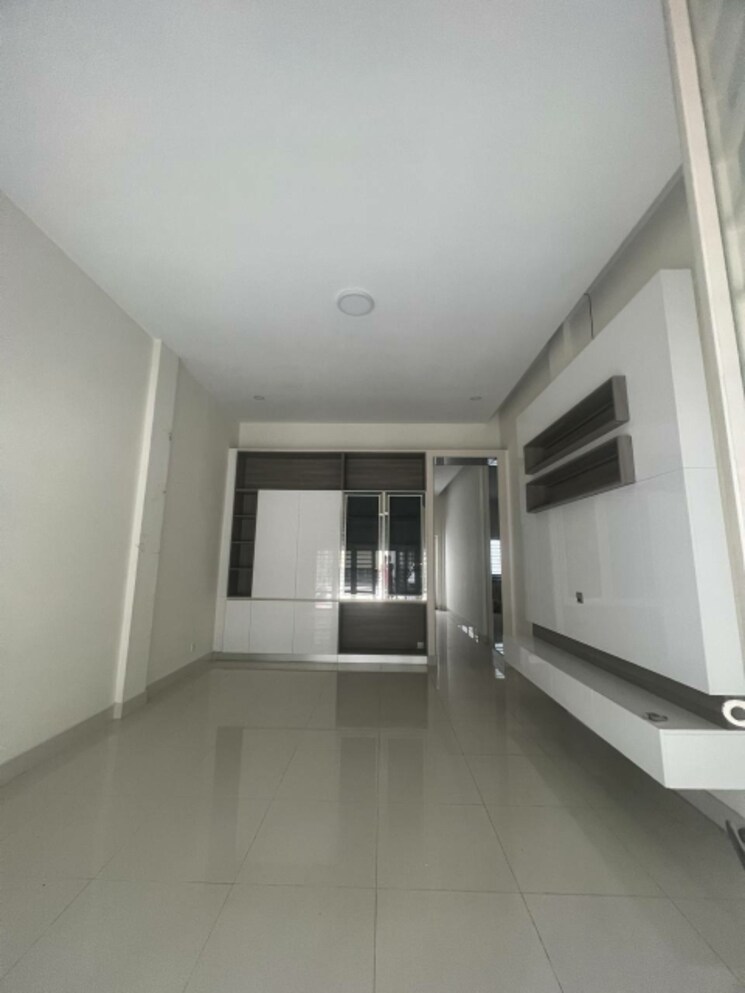 Room, sarjapur 4 Bedroom 3050 Sq.Ft. Villa In Sarjapur Bangalore 9150445