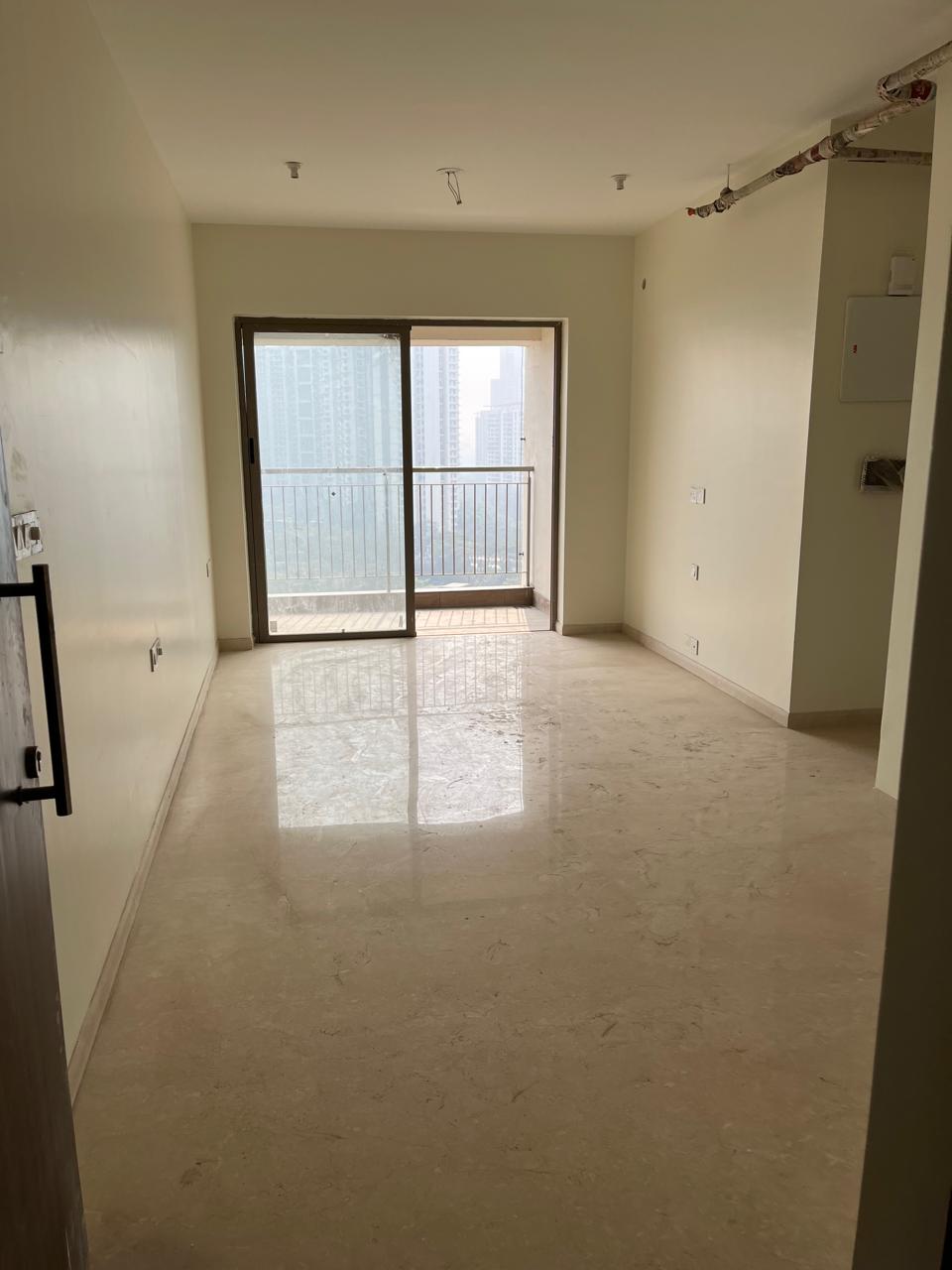 2 BHK Apartment For Sale in Kalpataru Paramount D