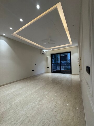 Room in 2 BHK Apartment at Emaar Digi Homes, Sector 62 – for Rent